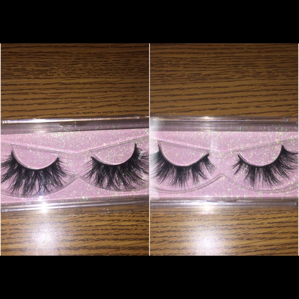 2 styles of mink lashes 💕